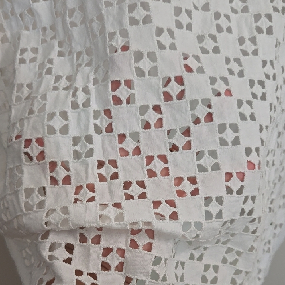 White GAP Women's Top - Picture 4 of 6